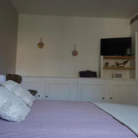 Couette-café D’hôte Charmante Et Confortable 3*